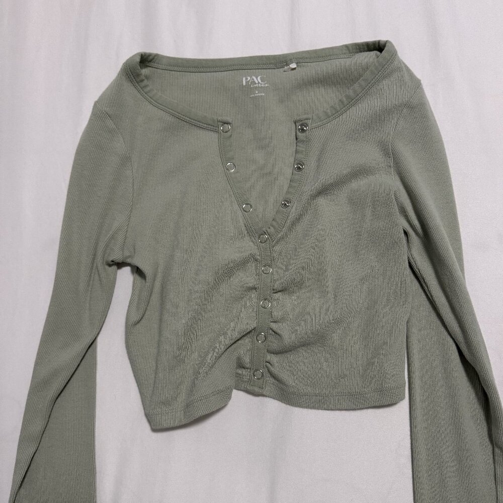 sage green long sleeve with buttons